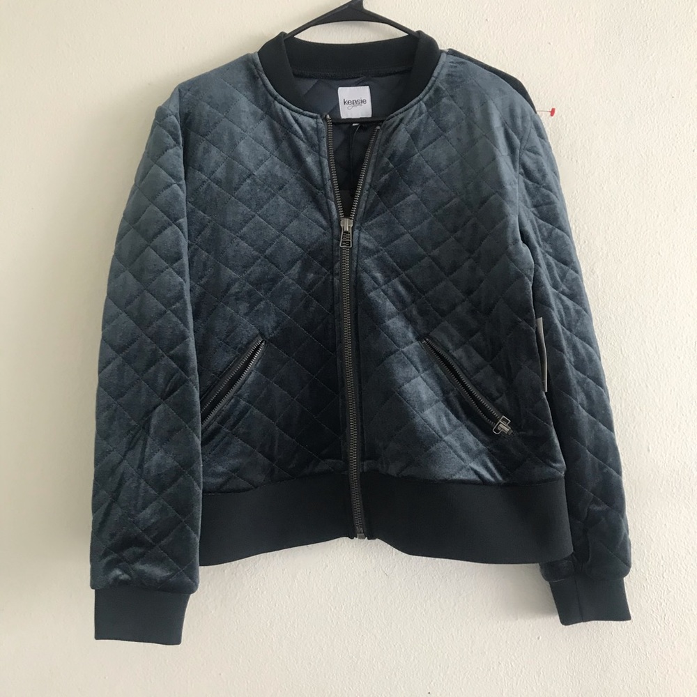 Kensie size M velvet bomber jacket